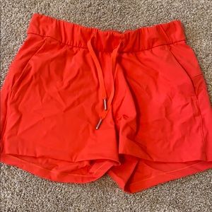 Lululemon. Size 4. On the fly short.